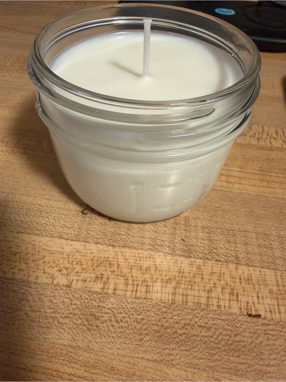 Handmade fresh cotton candle